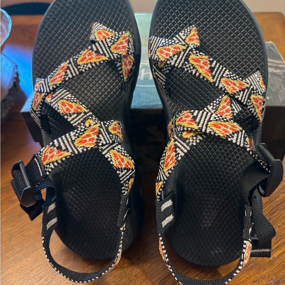 Chaco Black and Red Adventure Sandals with Adjustable Straps NWOT